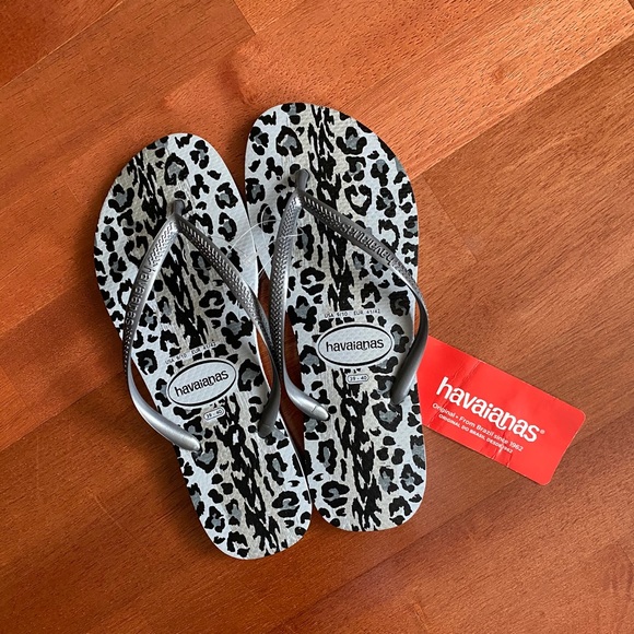 NEW! HAVAIANAS FLIP FLOPS, 2 PAIRS - Picture 4 of 7